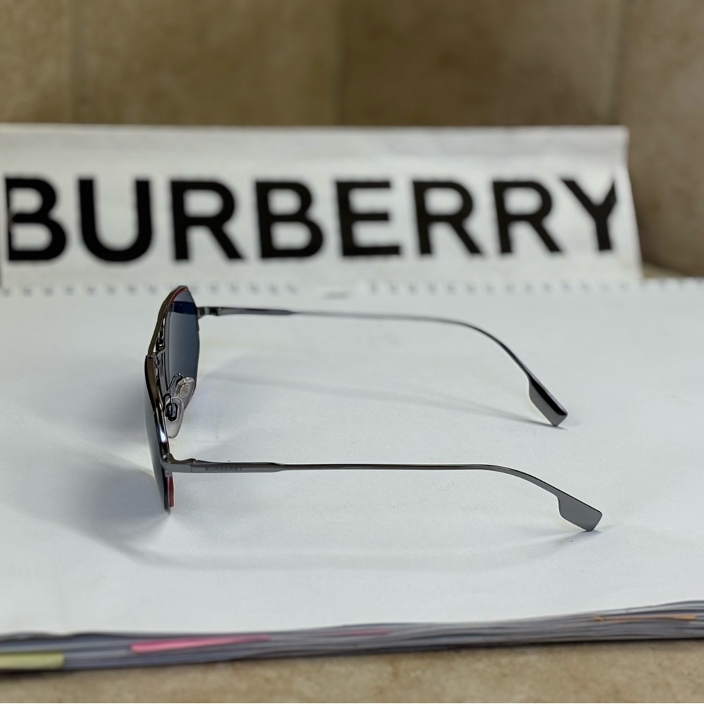 New Burberry B3140 1003/80 Men’s Sunglasses Blue Lenses and Silver Frame - Picture 5 of 15